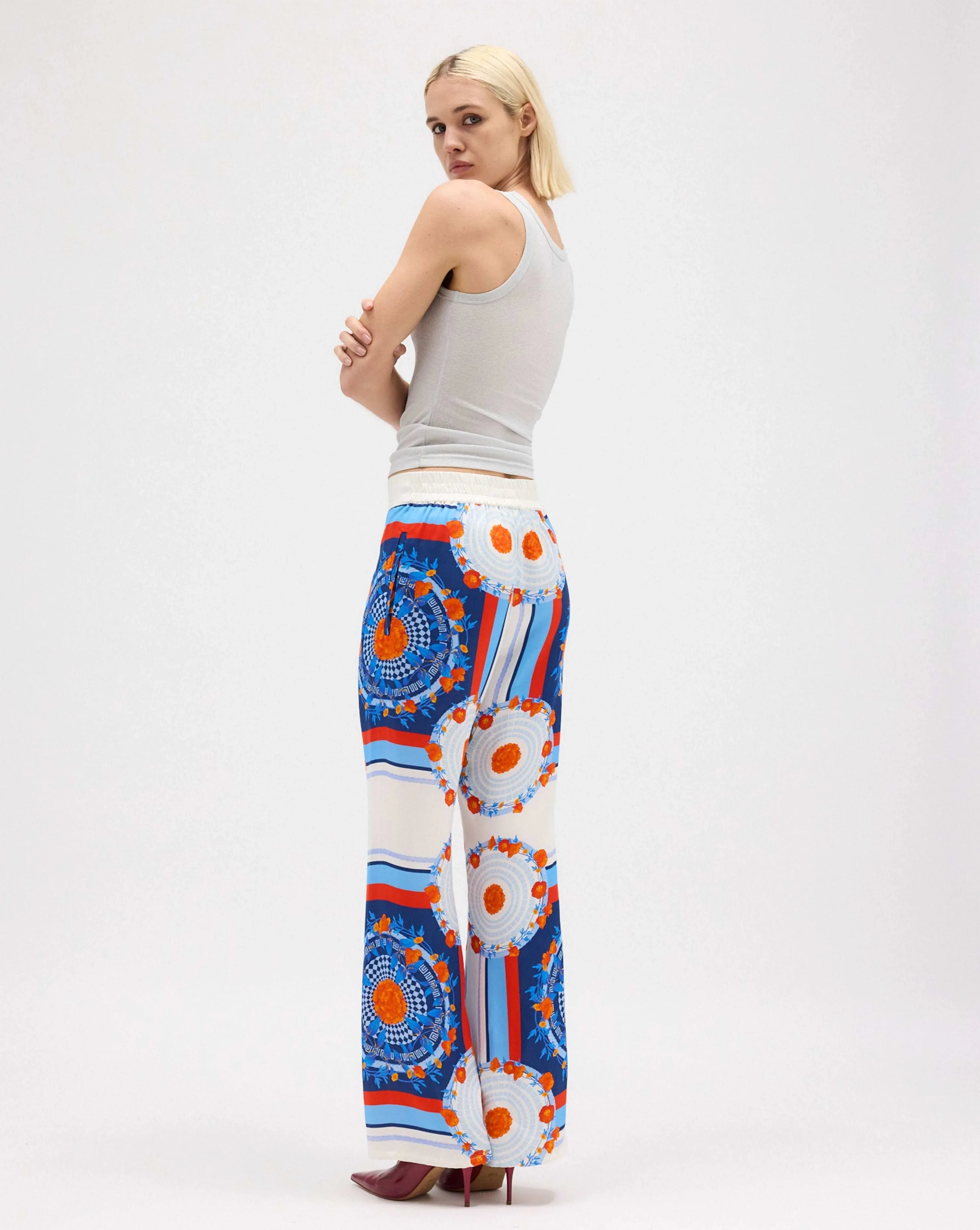 Silver Metallic Ribbed Cami - MUMA WORLD