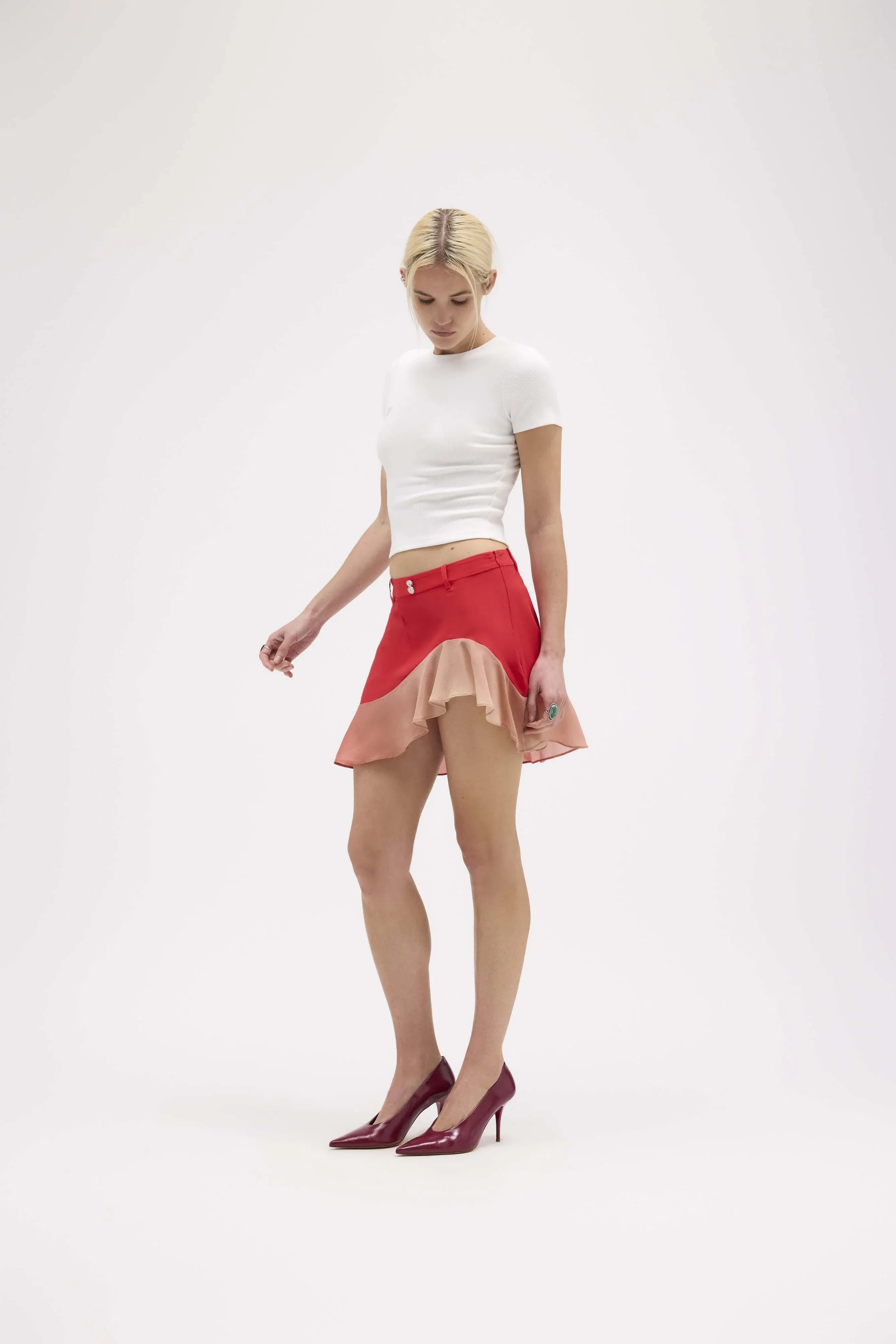 White Ribbed Baby Tee - MUMA WORLD