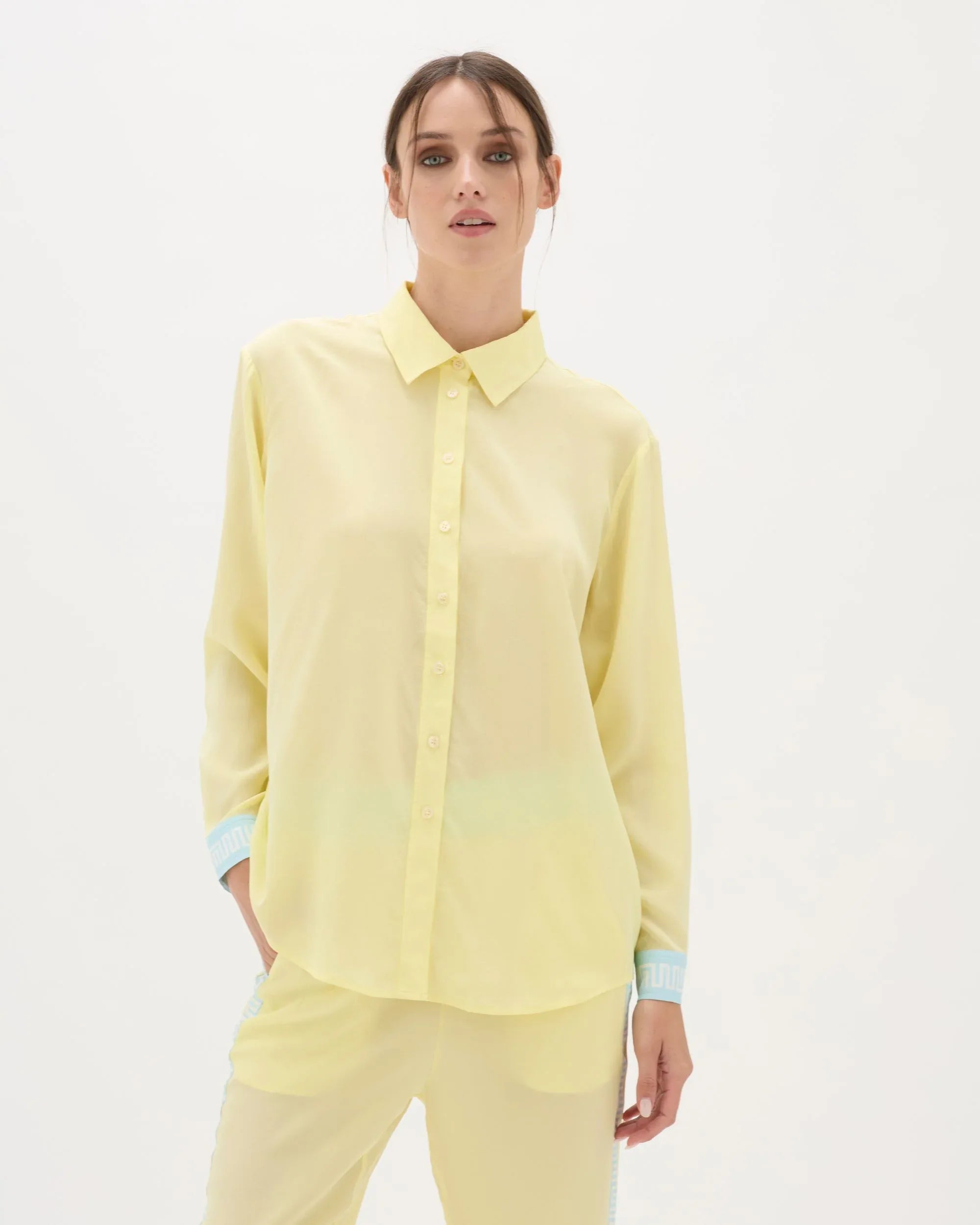 MUMA CLASSIC LOGO SHIRT - MUMA WORLD