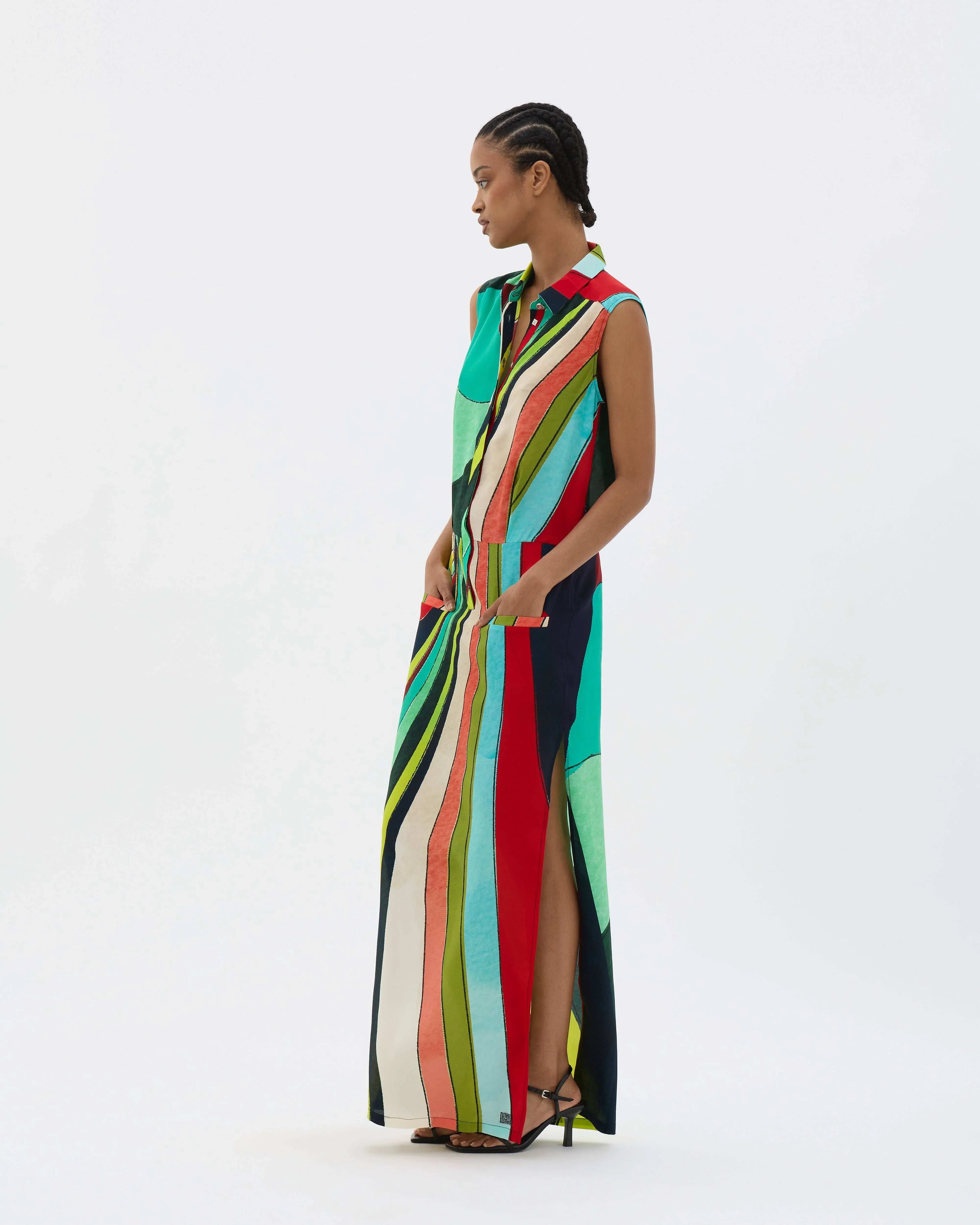 Calmar Sleeveless Saggita - MUMA WORLD