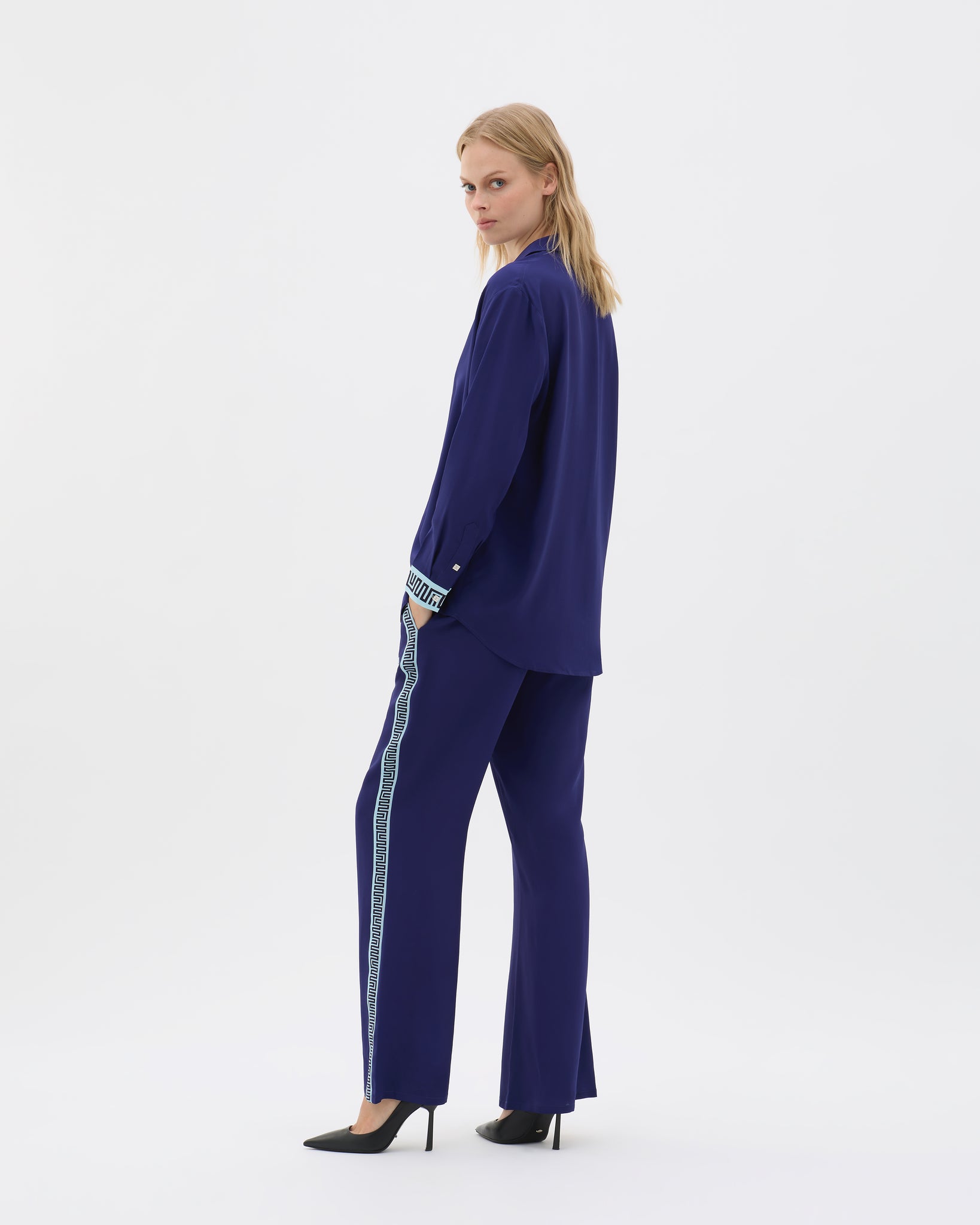 Deep Sea Contrast Long Sleeve Shirt - MUMA WORLD  Top