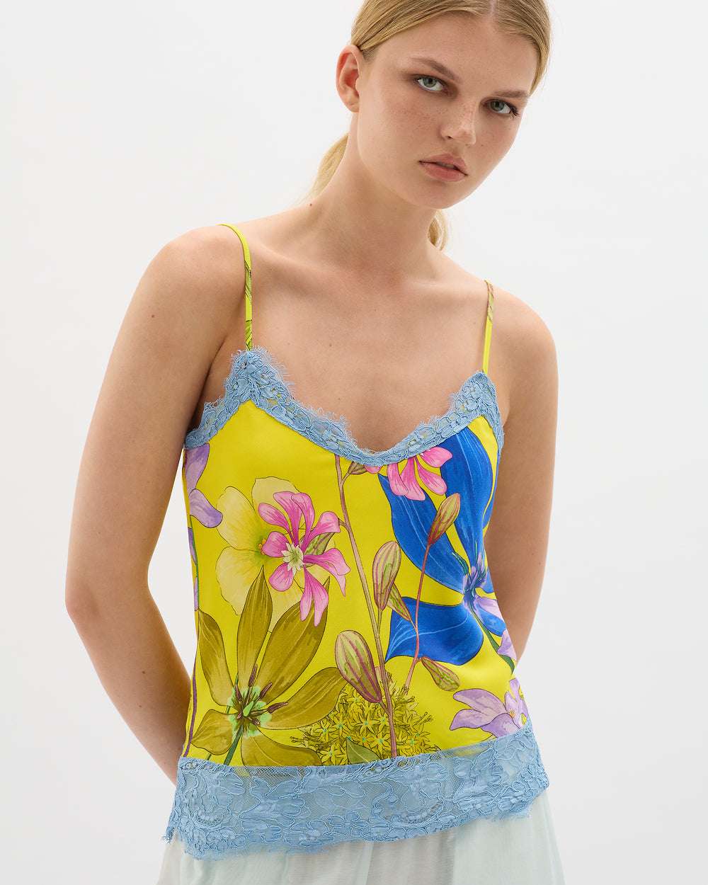 In The Garden Laced Estelle Cami - MUMA WORLD  Top