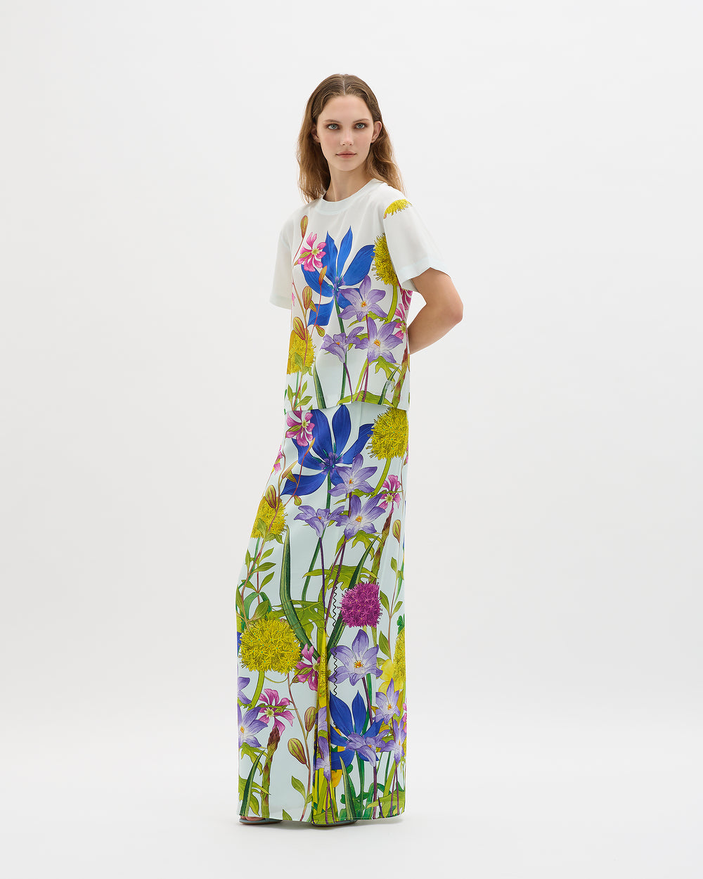 In The Garden Box Tee - MUMA WORLD  Top