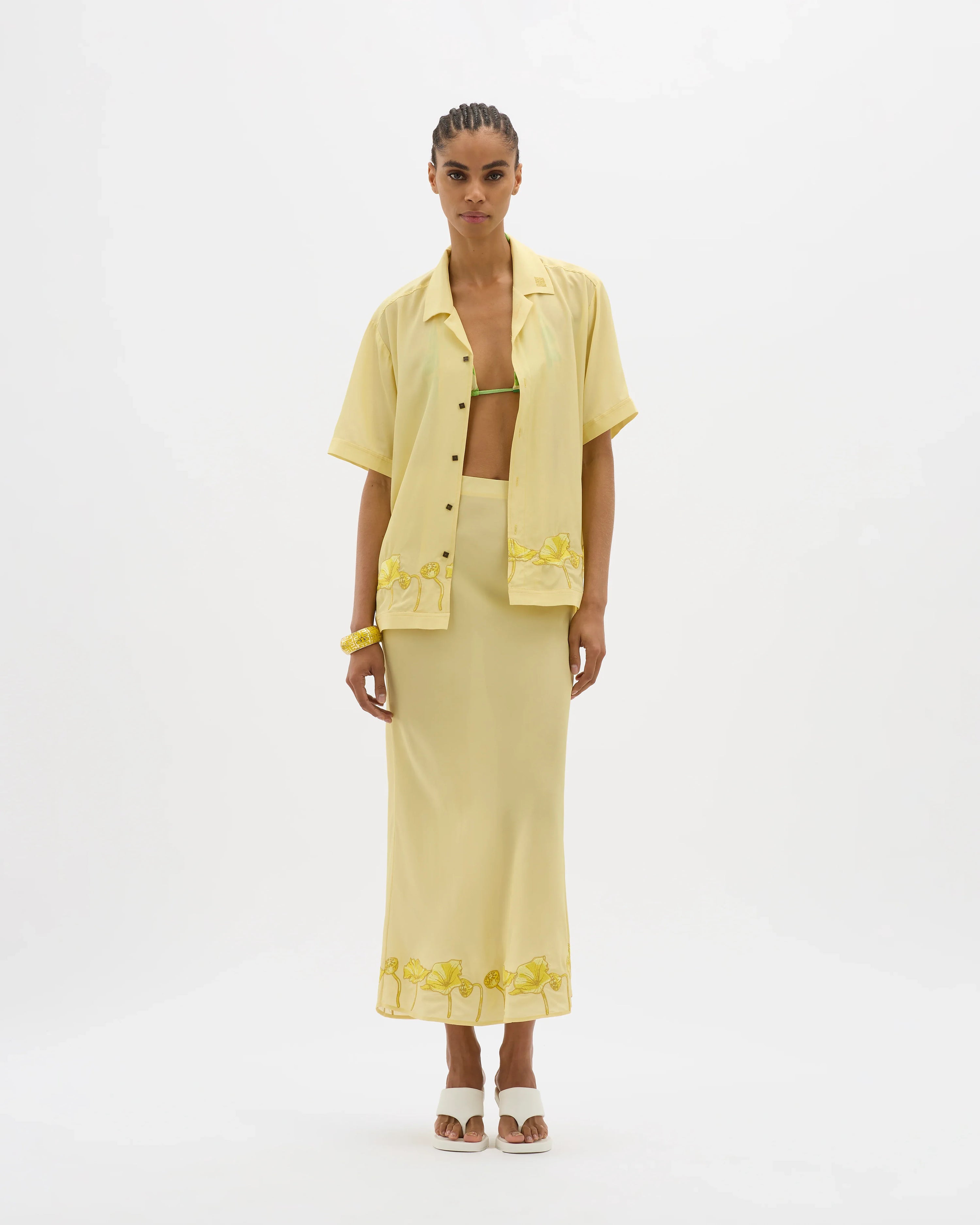 Lotus Embroidered Short Sleeve Shirt - MUMA WORLD