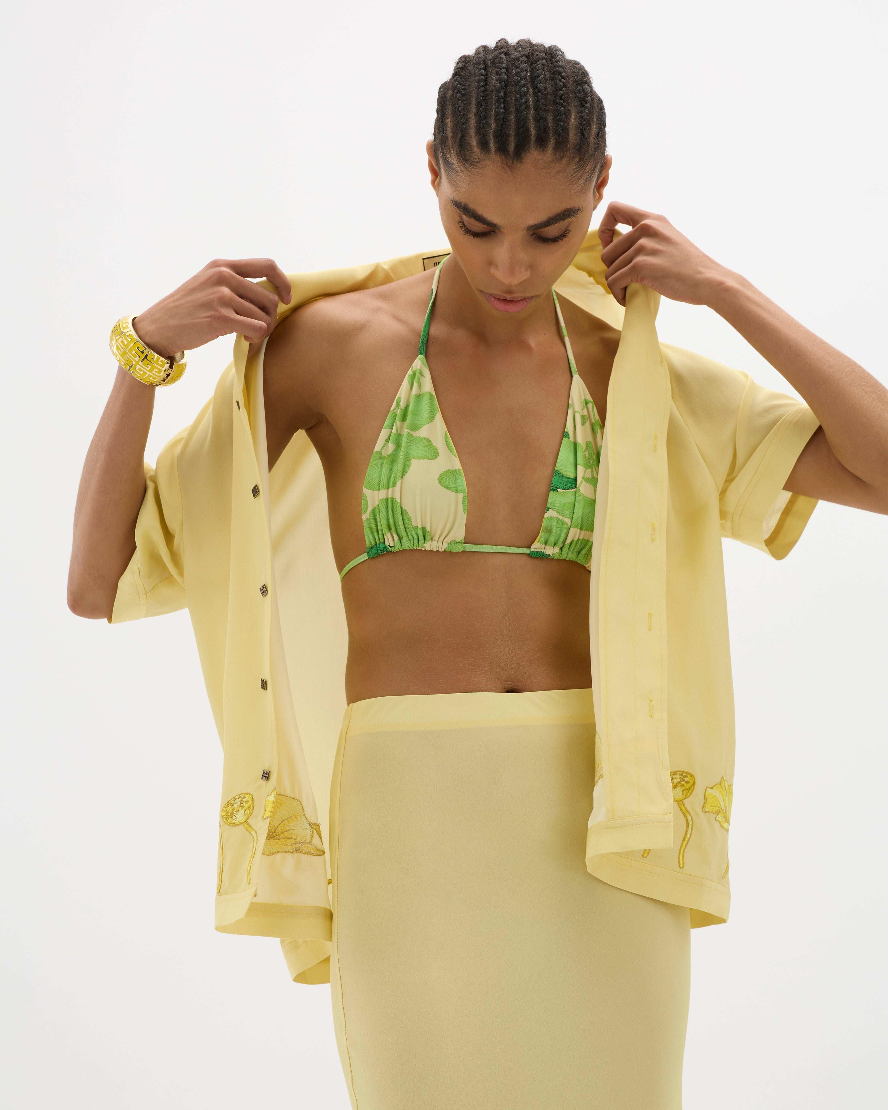 Lotus Embroidered Short Sleeve Shirt - MUMA WORLD