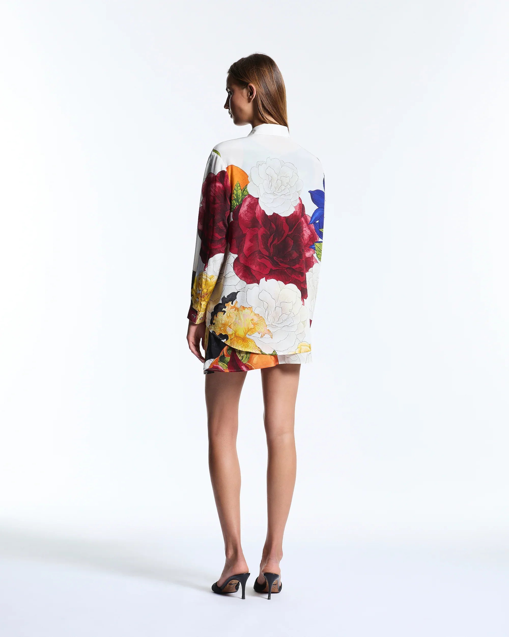 Tonna Classic Long Sleeve Shirt - MUMA WORLD