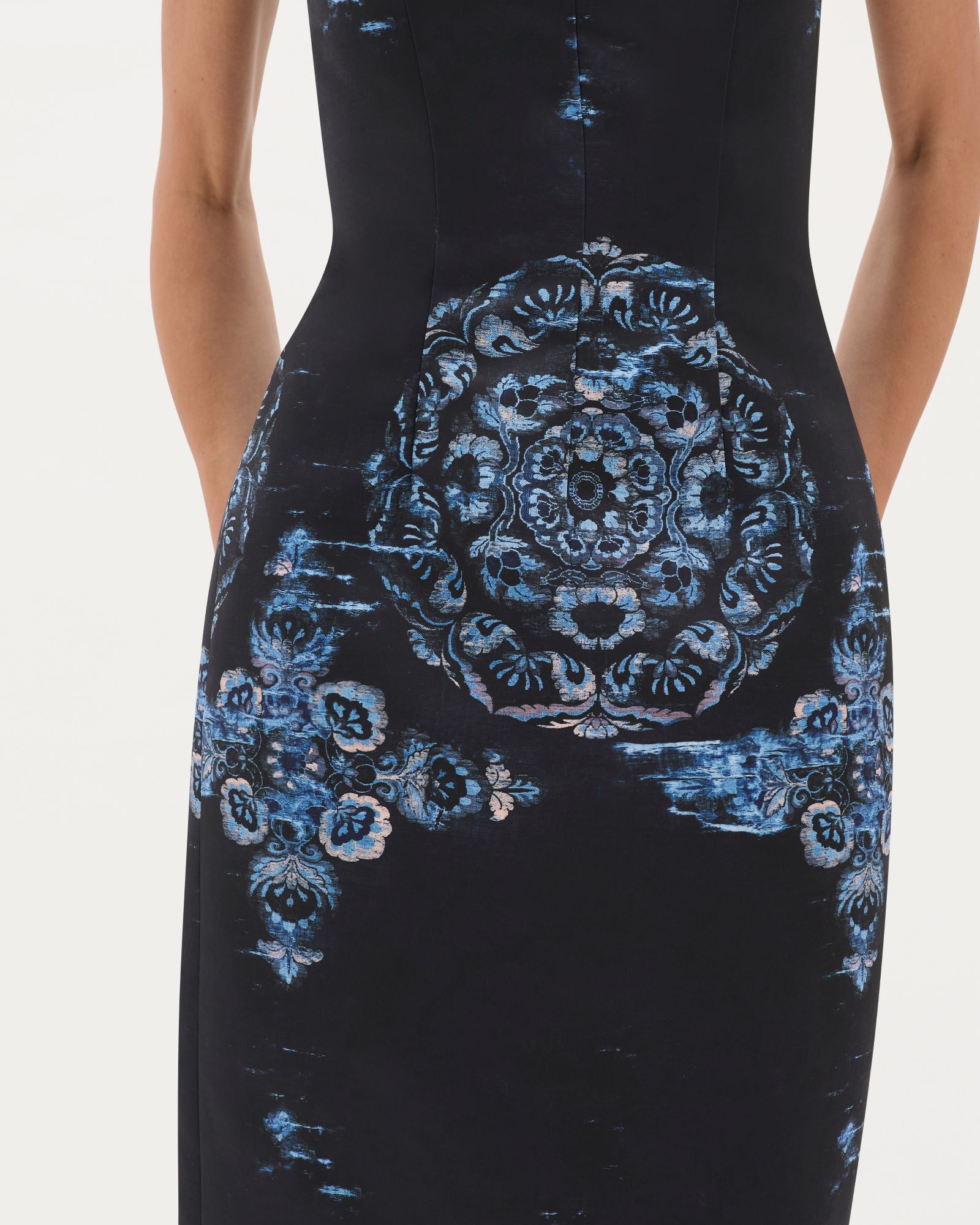 Obsidian Stellio Dress