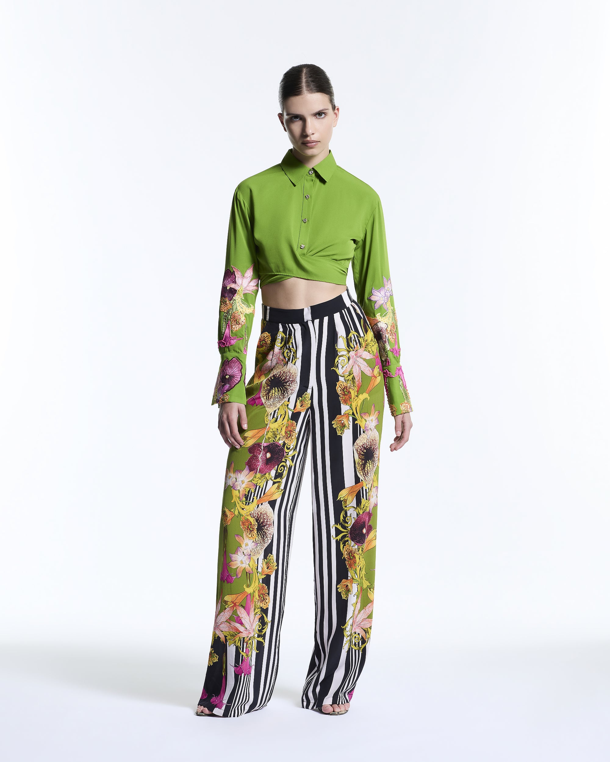 FLORAL CANOPY BEADED CROPPED SHIRT