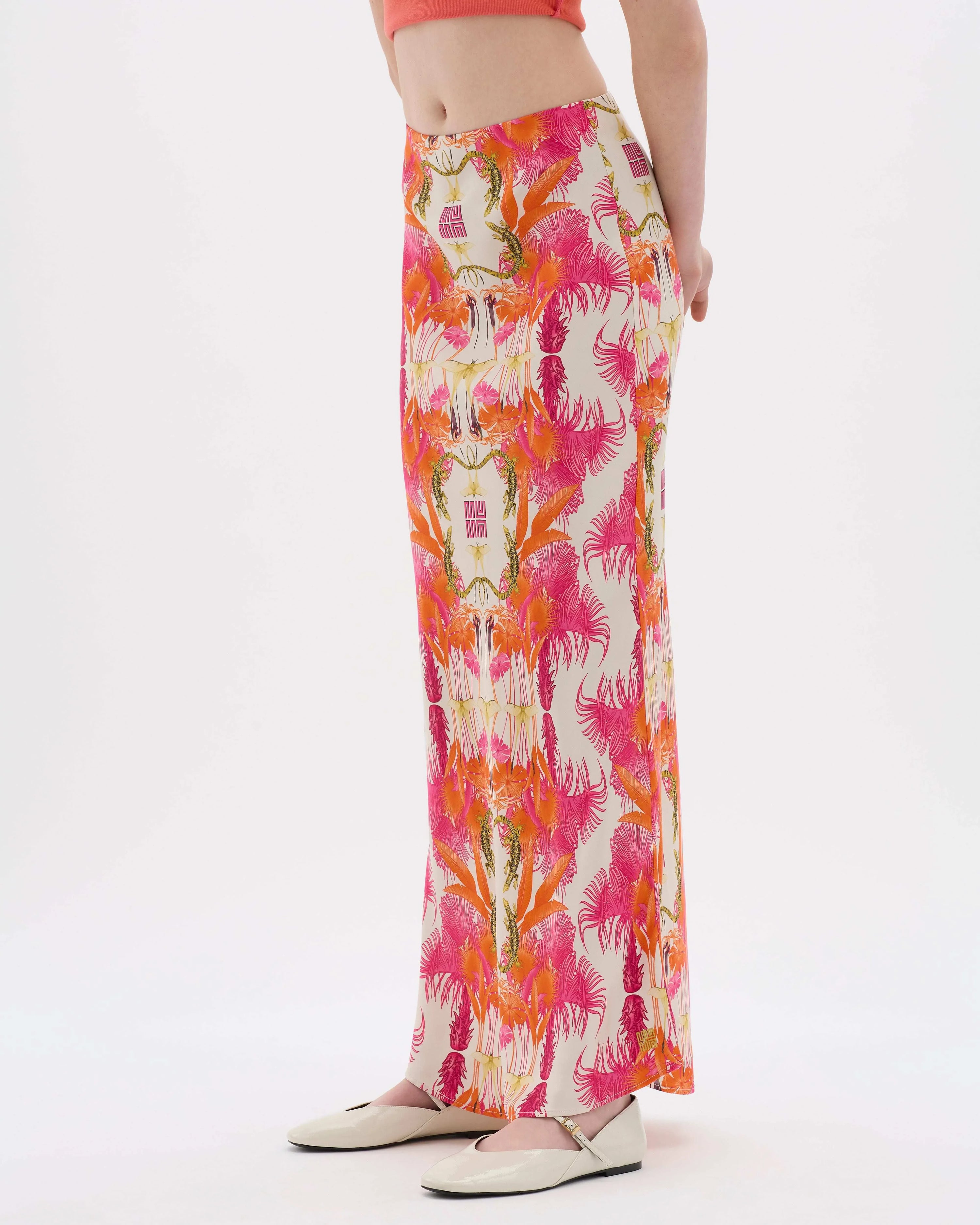 Yin 02 Illustrated Maxi Skirt - MUMA WORLD