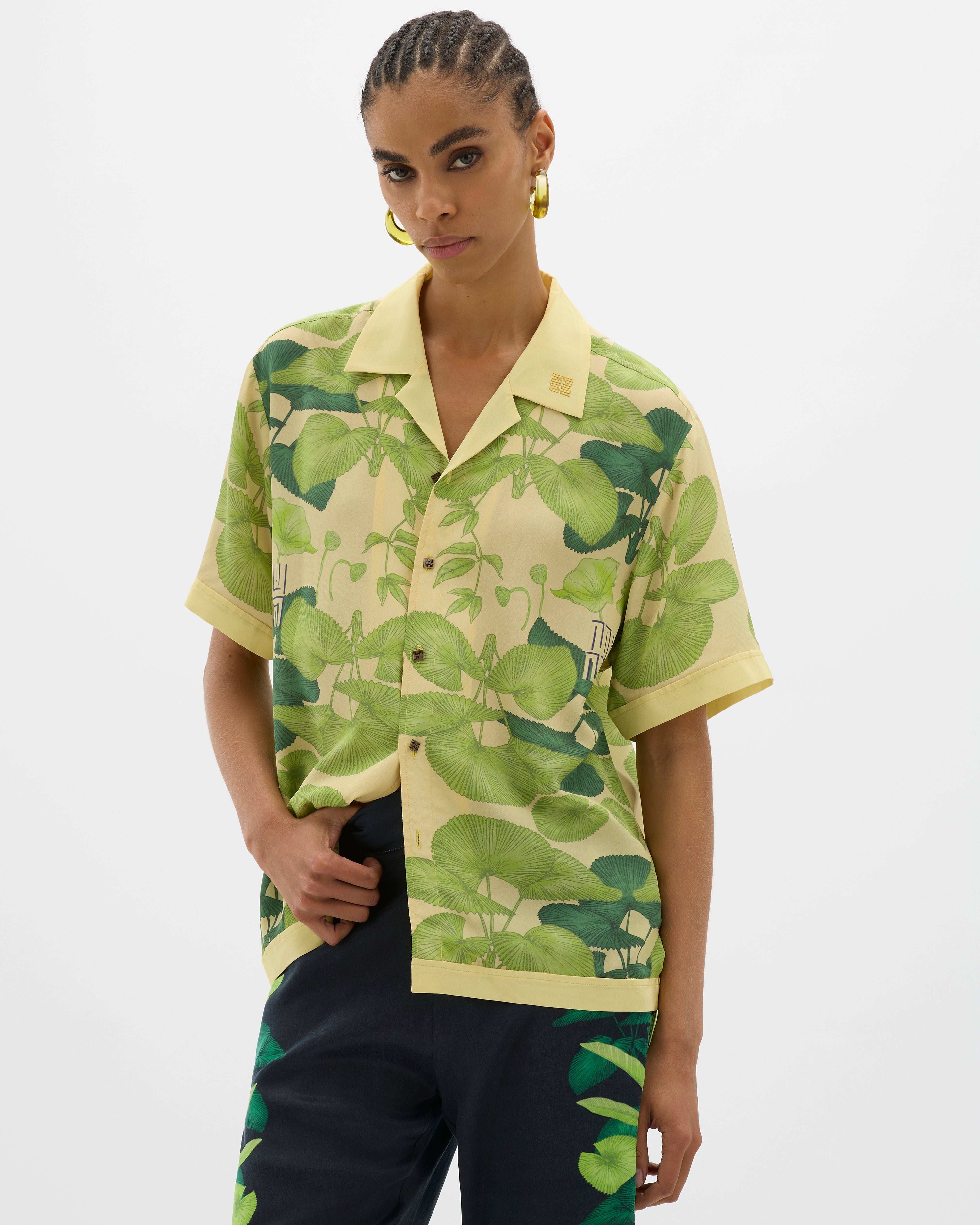 Yin Lotus Illustrated Short Sleeve Shirt