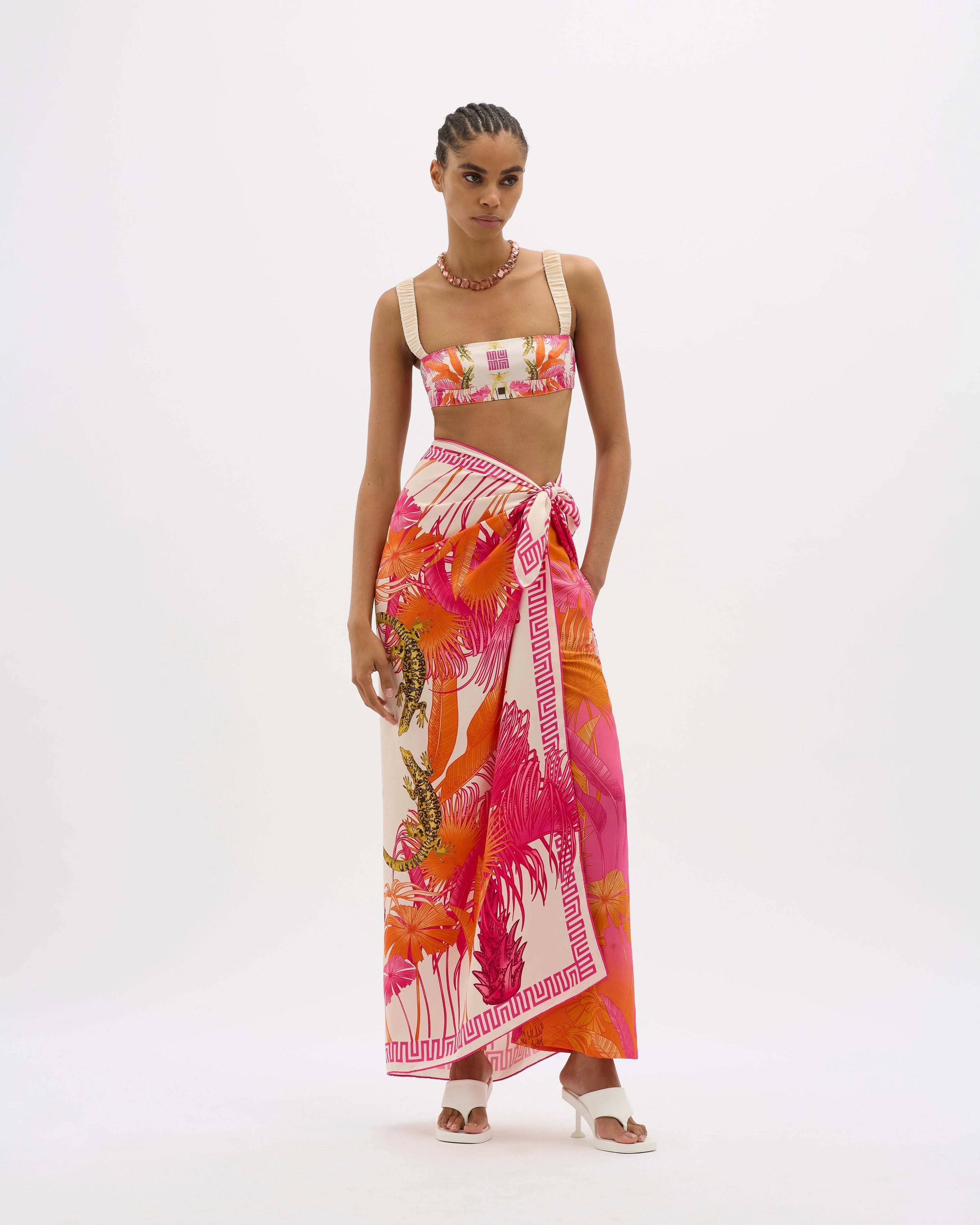 Yin 02 Illustrated Crop Top - MUMA WORLD